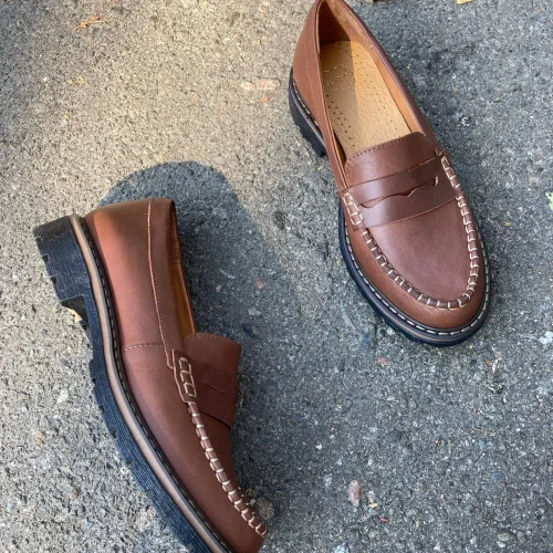 Brown Leather Penny Loafers: Classic Women's Top Siders