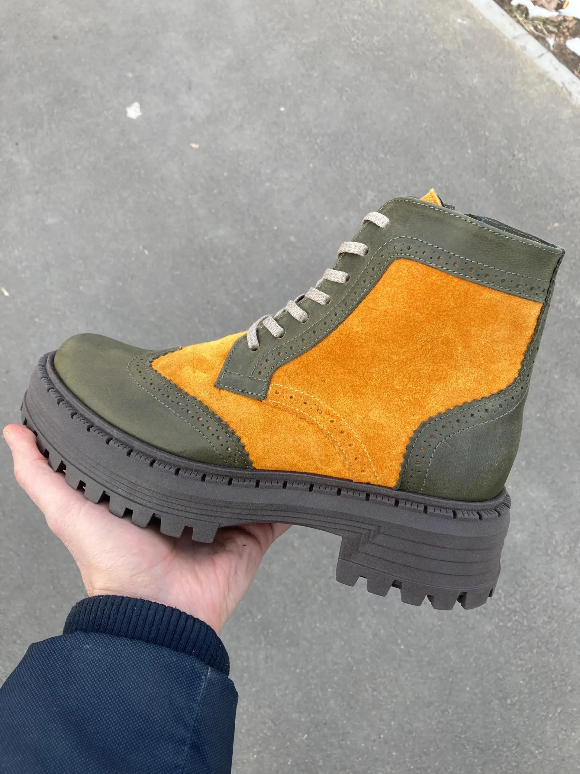 Two-tone Leather Women’s Brogue Boots